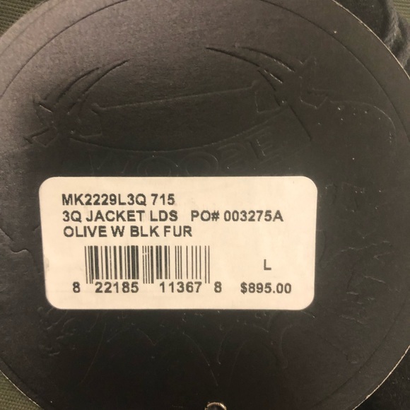 Moose Knuckle Jacket w/ Fur trim and Hood, worn 1x - Picture 2 of 8